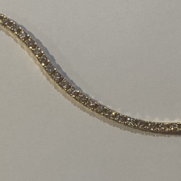 5ct 14kt gold Diamond tennis bracelet - Picture 3 of 3